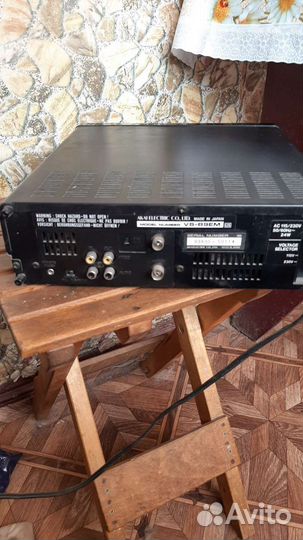 Видеомагнитофон akai