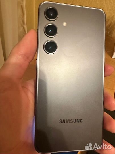 Samsung Galaxy S24, 8/256 ГБ