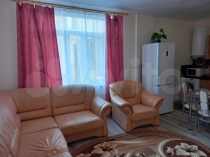 2-к. квартира, 40 м², 2/4 эт.