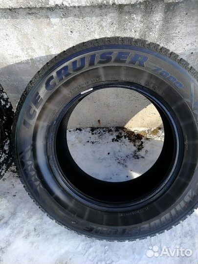 Bridgestone Ice Cruiser 7000 265/65 R17