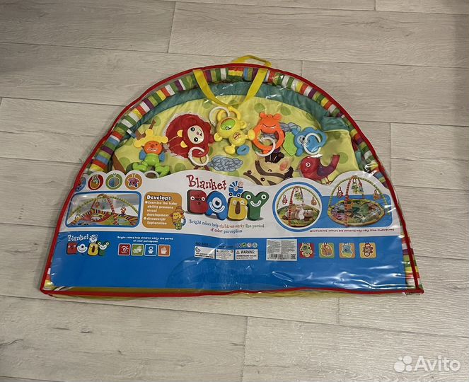 Развивающий коврик