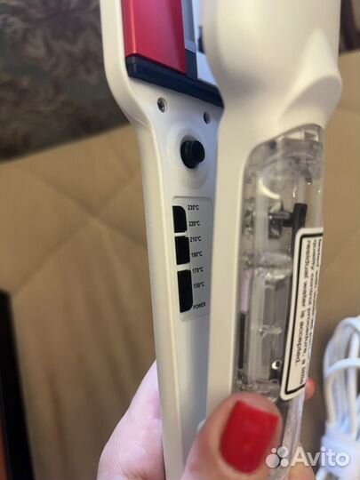 Выпрямитель для волос паровой