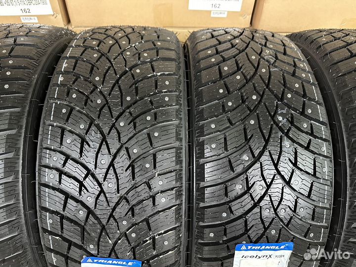 Triangle IcelynX TI501 235/65 R17 108T