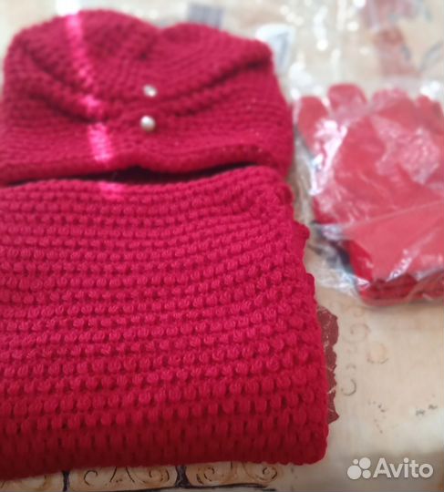Комплект шапка и шарф женский