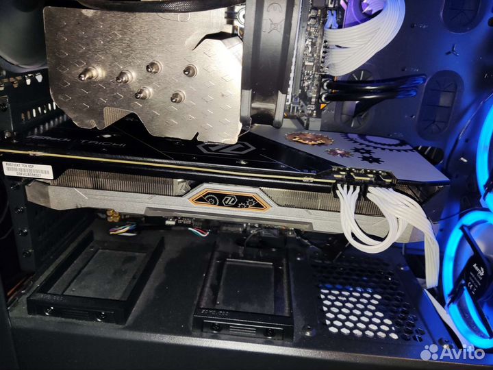 ASRock AMD Radeon RX 5700 XT Taichi X