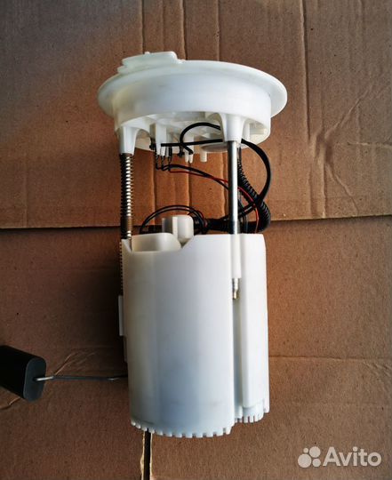 Бензонасос golf 6