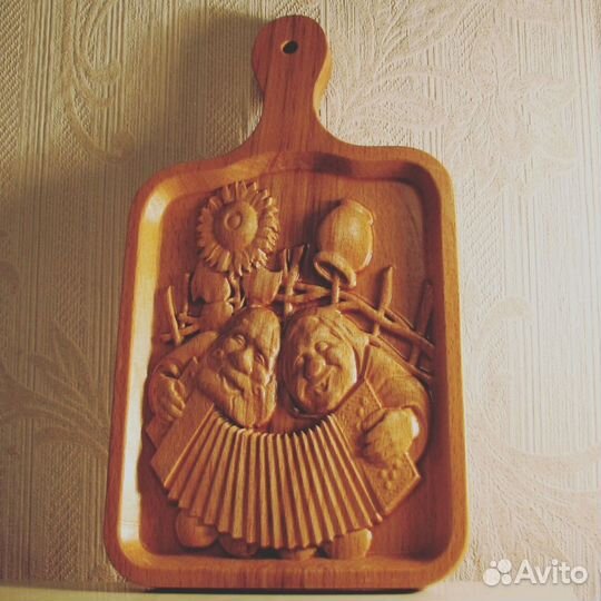 Разделочная доска резная, кухонная доска