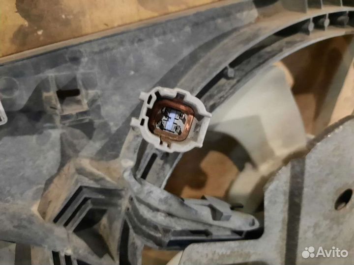 Вентилятор радиатора в сборе Nissan Maxima A32