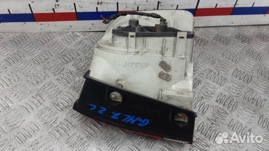 Фонарь задний левый volkswagen touareg 7L (GML02MX