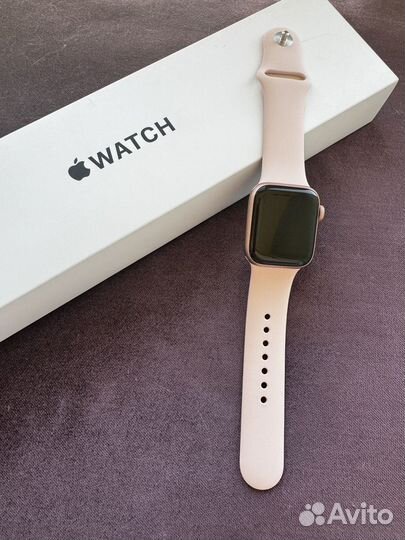 Часы apple watch se 40 mm 2022