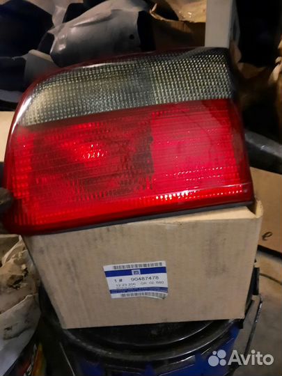 Фонарь задний Опель Opel Omega Vectra Senator