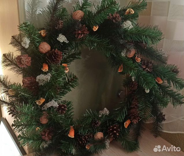 Венок новогодний рождественский