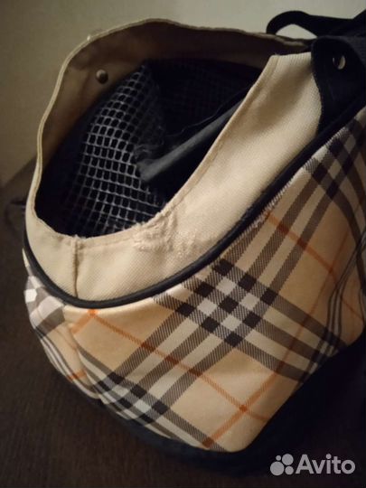 Переноска для кошек и собак