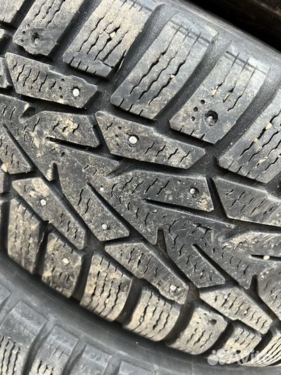 Штампы Тойота с Nokian Hakkapeliitta 7 205/60R16