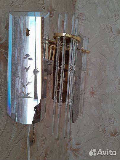 Люстра потолочная и бра