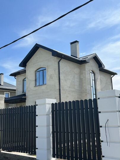 Дом 145 м² на участке 4 сот.