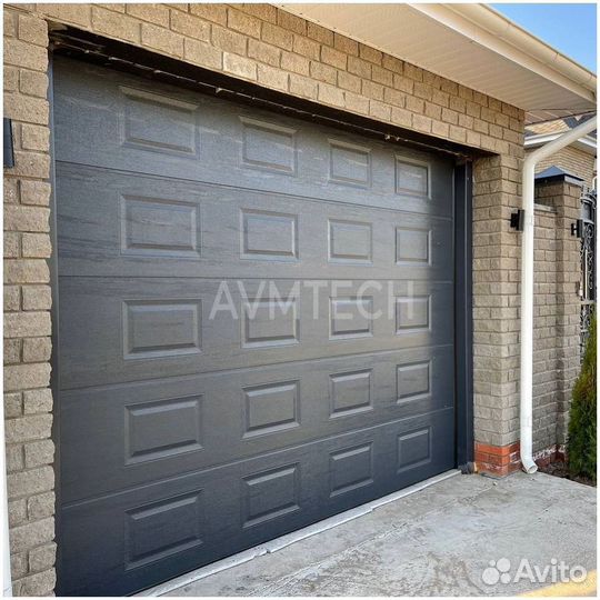 Секционные ворота для гаража