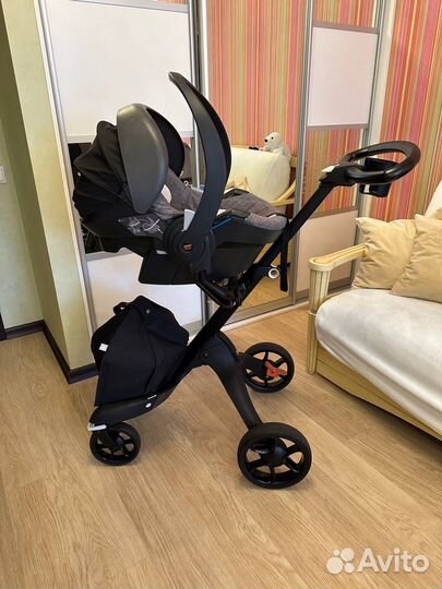 Коляска Stokke Xplory v6 4 в 1 с базой isofix