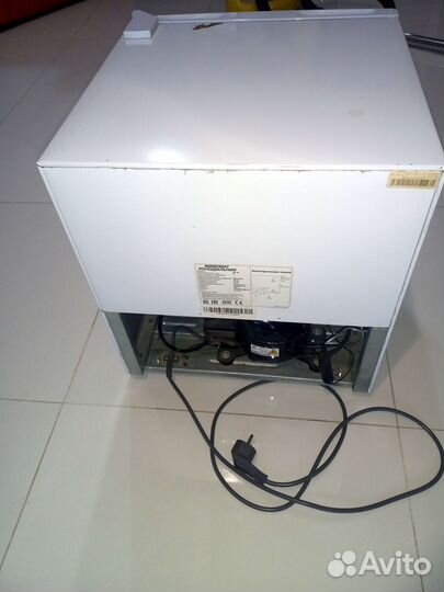 Холодильник маленький