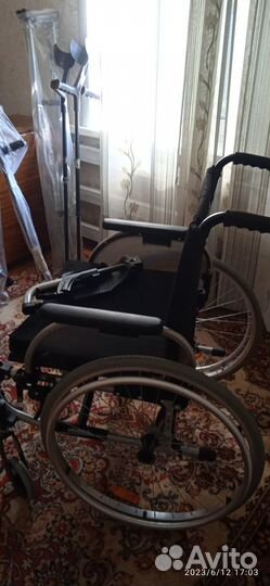 Инвалидная коляска