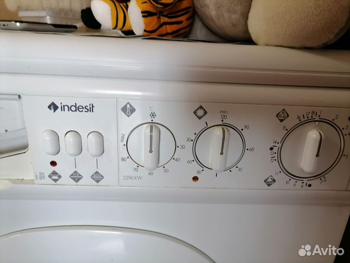 Стиральная машина Indesit на запчасти