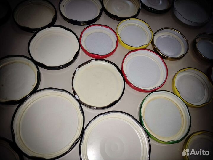 Крышки для банок винтовые разных размеров