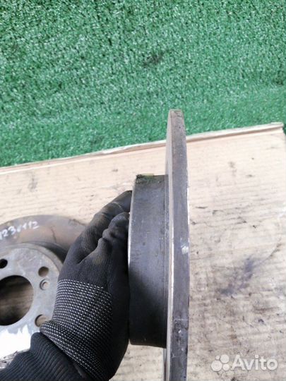 Тормозной диск задний Mercedes-Benz Cla-Class C117