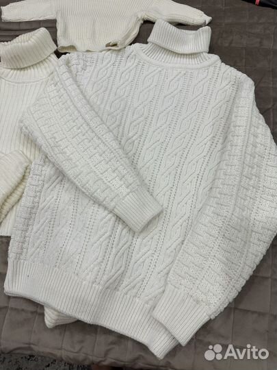 Свитер