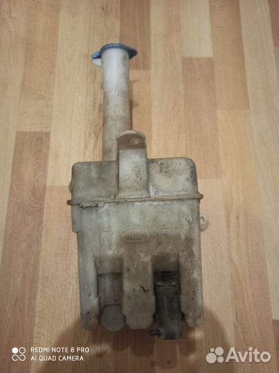 Бачок омывайки на Киа spectra