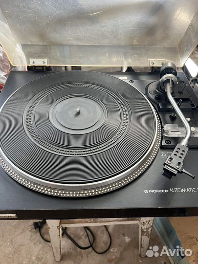 Проигрыватель винила pioneer