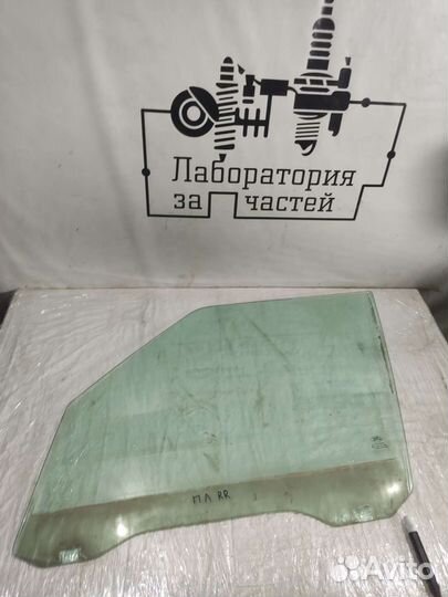 Стекло передней левой двери Vogue L322