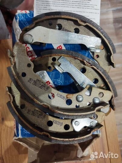 Bosch 0986487002 Колодки тормозные барабанные