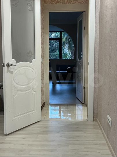 3-к. квартира, 80 м², 2/5 эт.