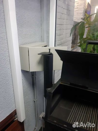 Гриль барбекю угольный.Смокер