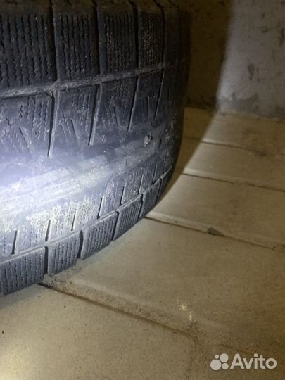 Bridgestone Blizzak Revo GZ 205/55 R16