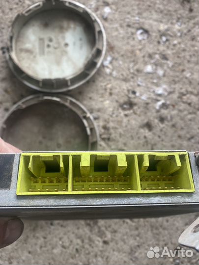 Колпаки на диски тойота краун