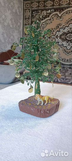 Дерево из бисера 