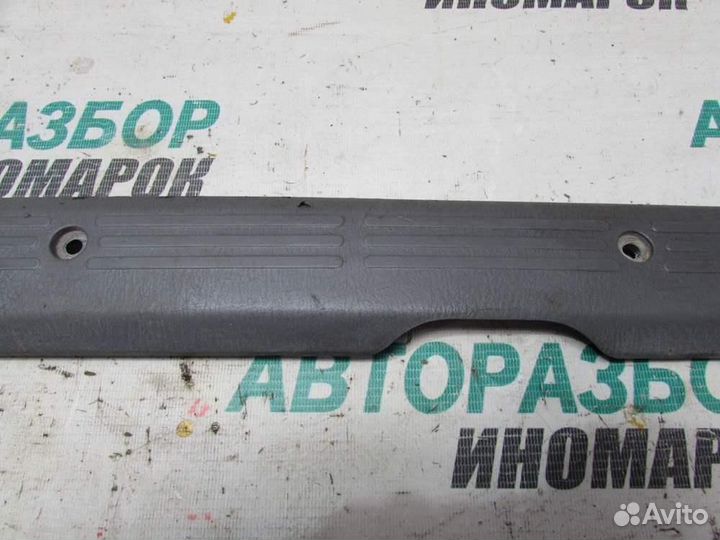 Накладка порога для Mazda BT-50 2006-2012г