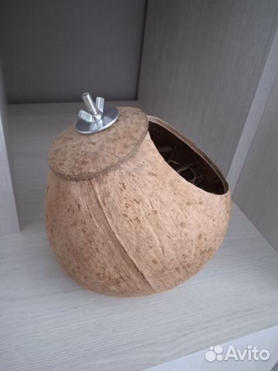 Гнездо для волнистых попугаев