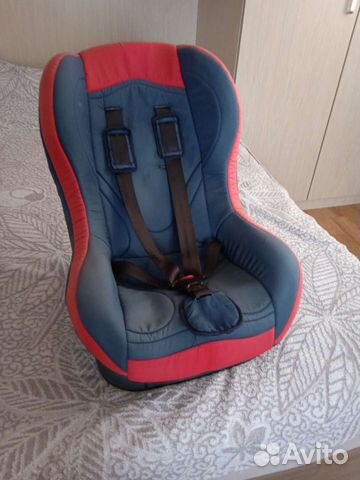 Детское кресло в машину