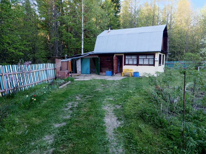 Дача 50 м² на участке 8 сот.
