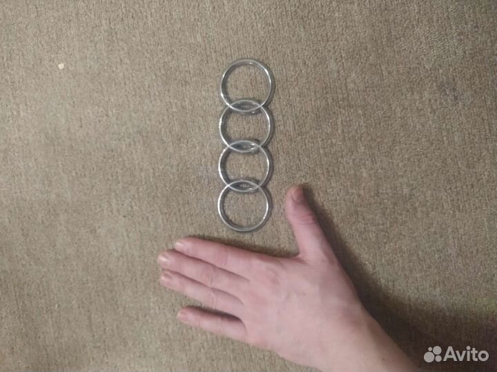 Значок эмблема кольца audi