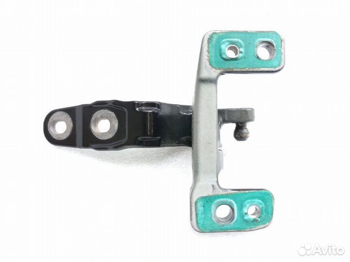 Петля двери багажника задняя левая Mercedes-Benz