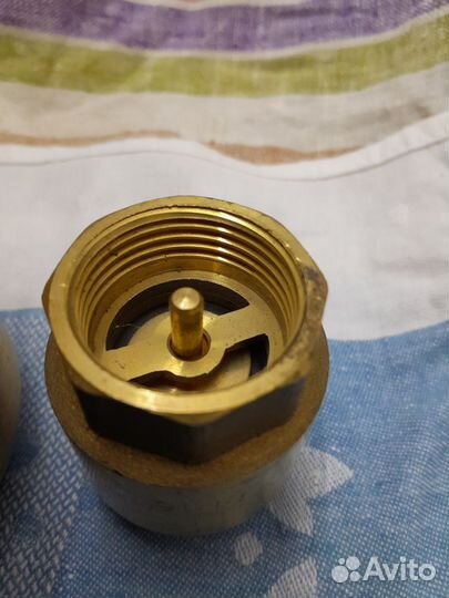 Обратный клапан