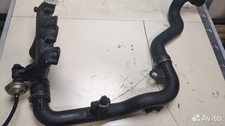 Коллектор впускной Audi A4 (B5), 2000