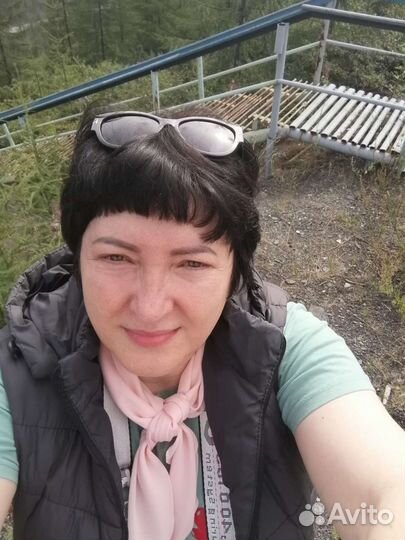 Специалист отдела кадров, специалист по логистике