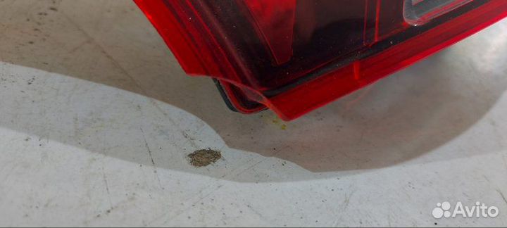 Фонарь задний левый Mitsubishi Outlander 2015