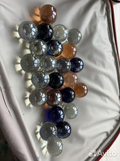 Стеклянные шарики марблс и декоративные камешки