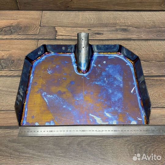 Снеговая лопата титановая