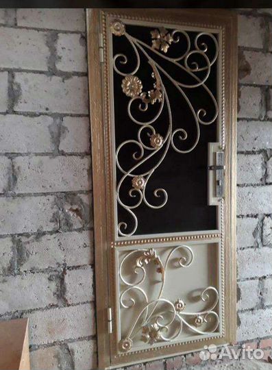 Двери ворота Пирила навес